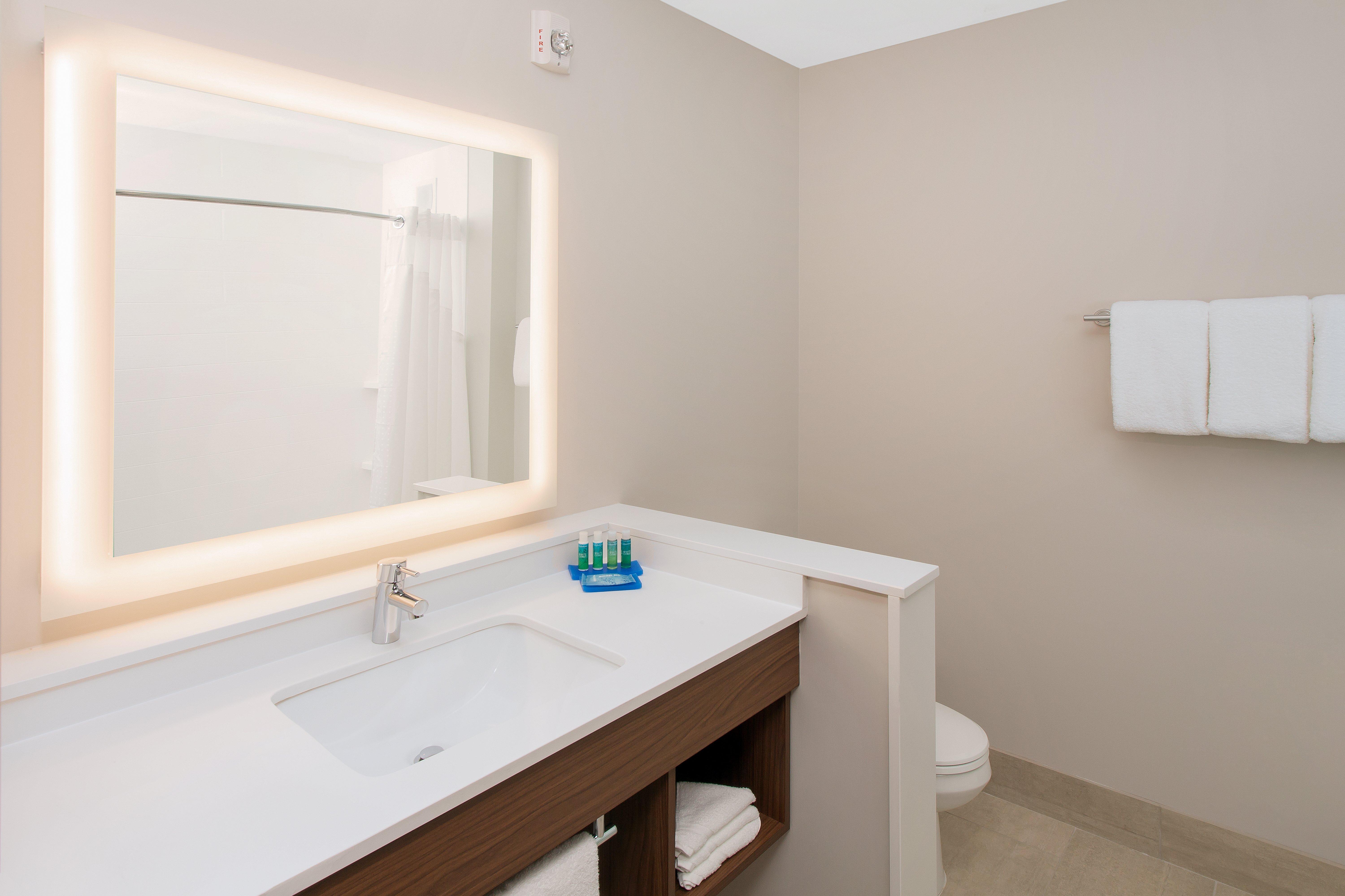 Holiday Inn Express & Suites - Sterling Heights-Detroit Area By Ihg Exterior foto
