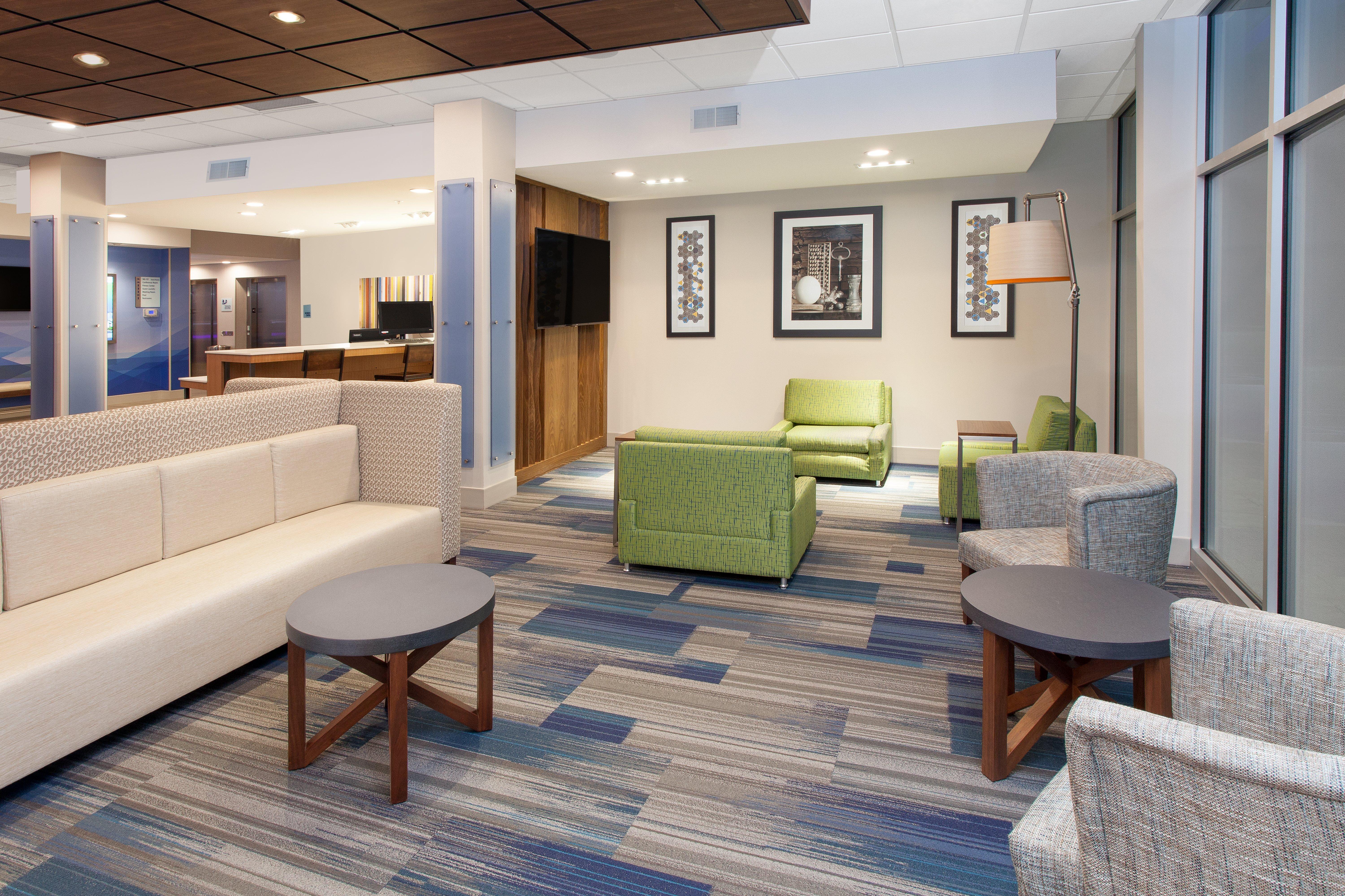 Holiday Inn Express & Suites - Sterling Heights-Detroit Area By Ihg Exterior foto